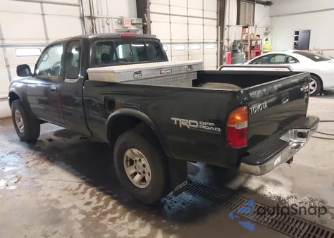 2000 Toyota Tacoma Base V6 from USA, damaged, VIN 5TEWN72N7YZ694422